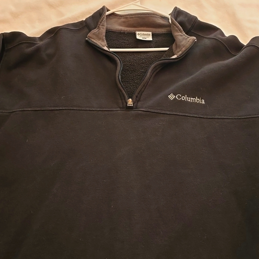 Columbia pullover